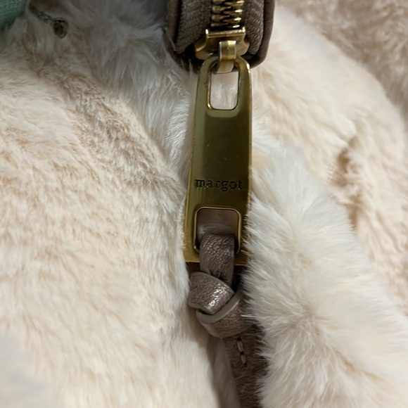 Margot New York Cyrus Slim Zip Around Wristlet Wallet Clutch Gray Tooled Leather - Picture 6 of 6